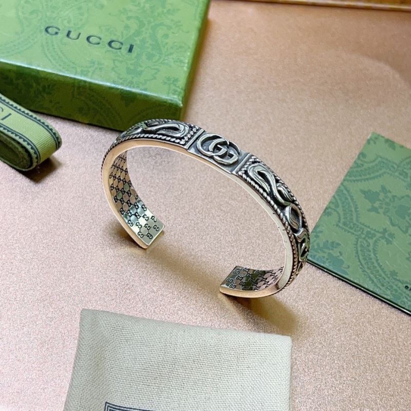 Gvc*1 bracelets